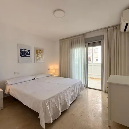 Nautique Beachfront Appartement *