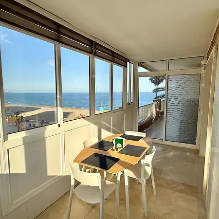 Nautique Beachfront *